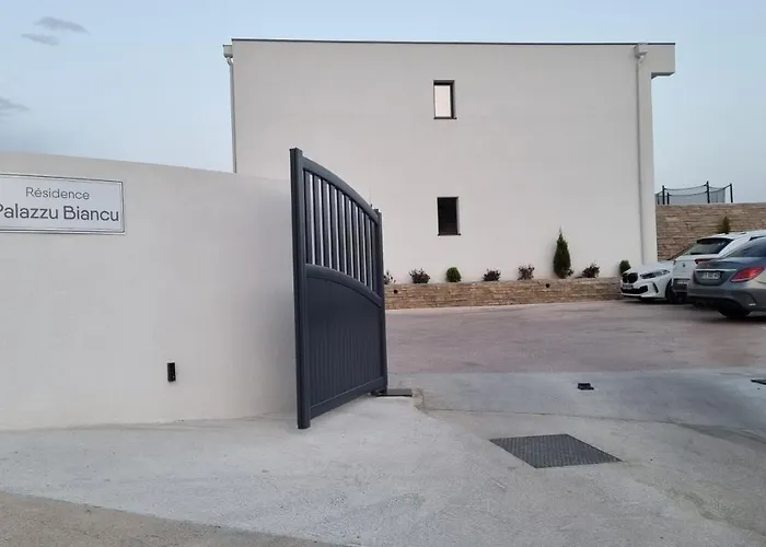 Palazzu B Reservation 3 Nuits Minimum